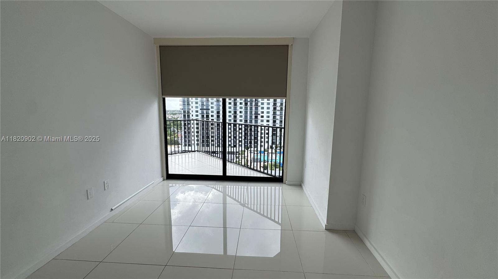 5252 NW 85th Ave #1203, Doral, Florida image 12
