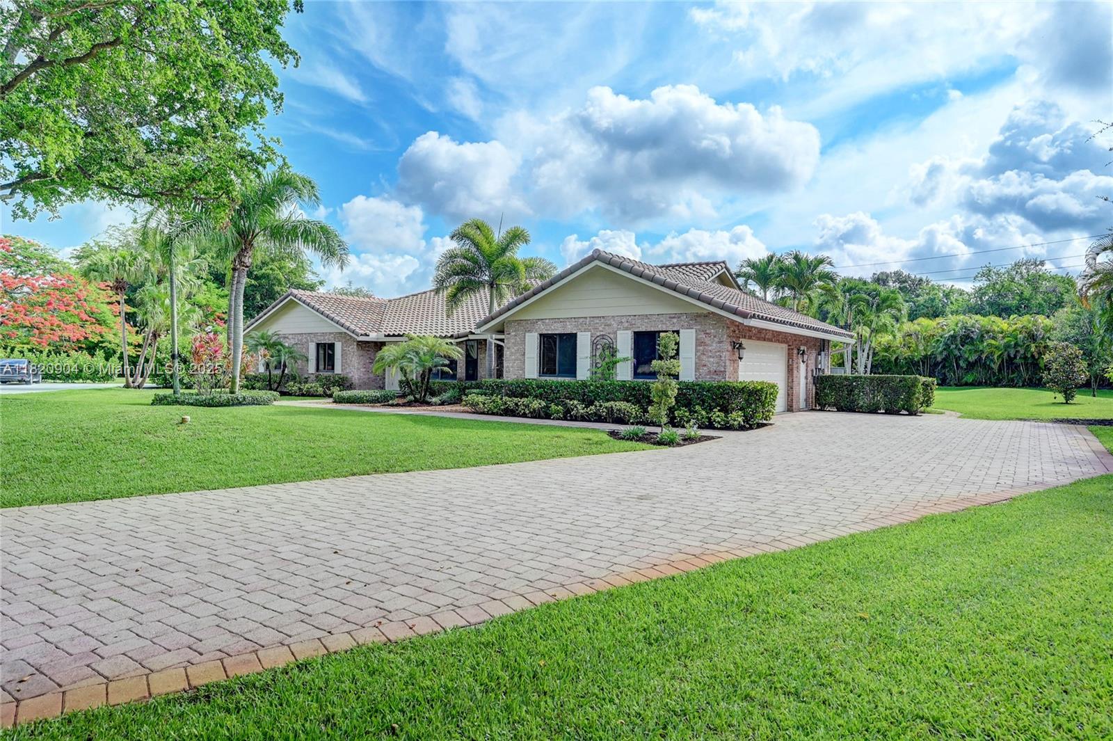 Property photo # 8