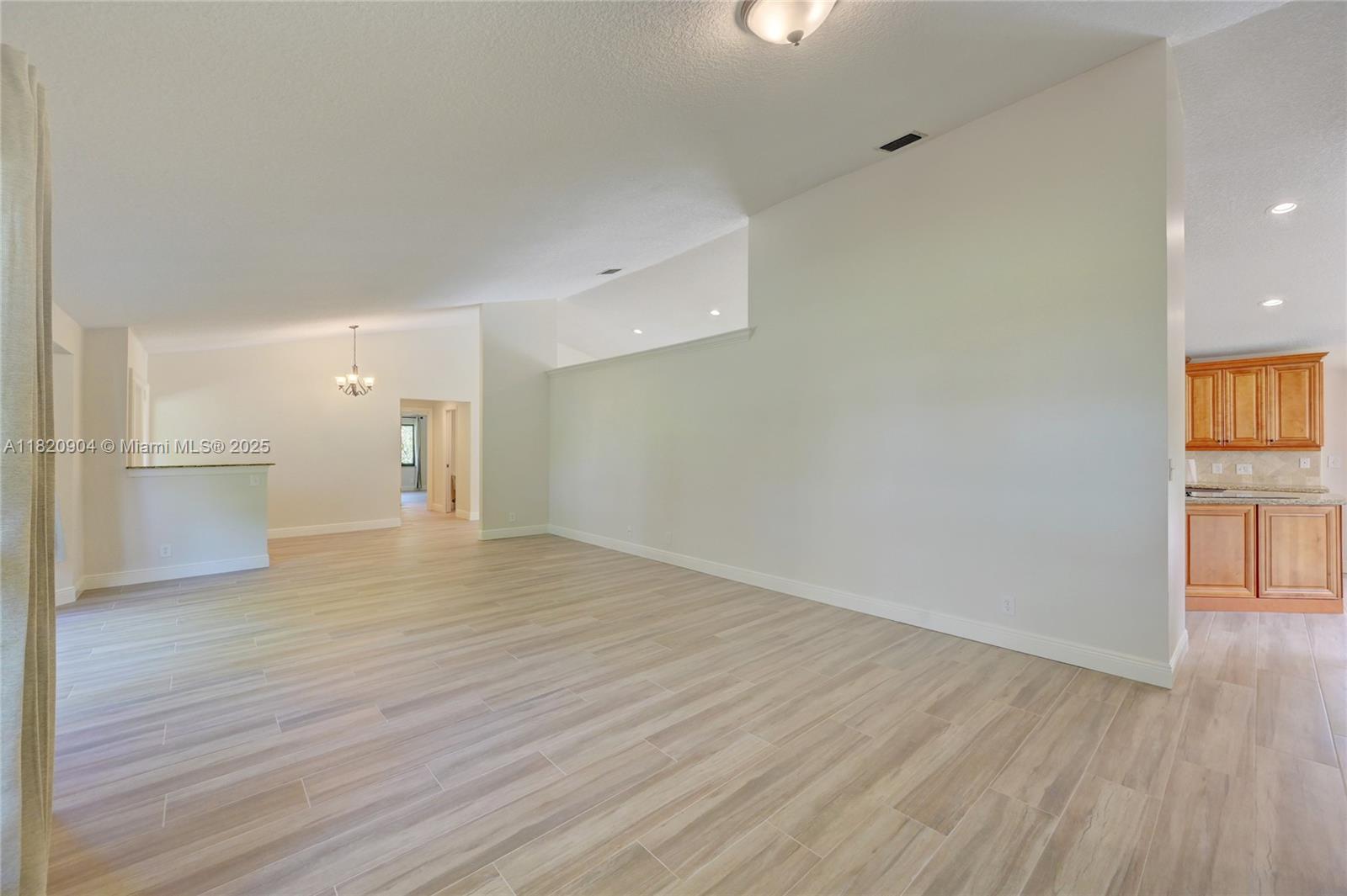 Property photo # 3