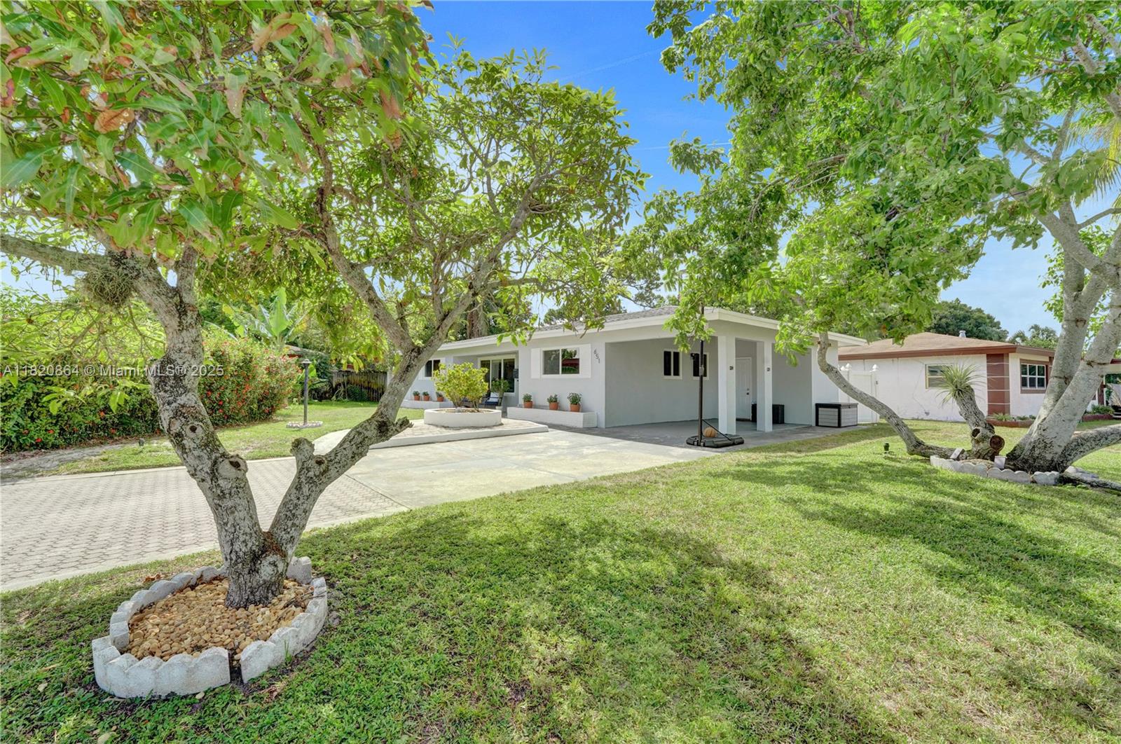 651 E Evanston Cir, Fort Lauderdale, Florida image 4