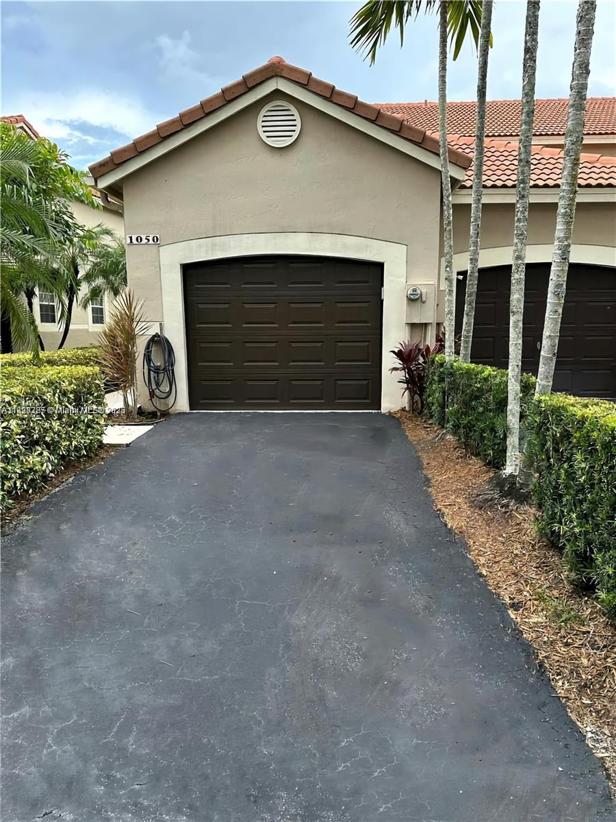 Property photo # 0