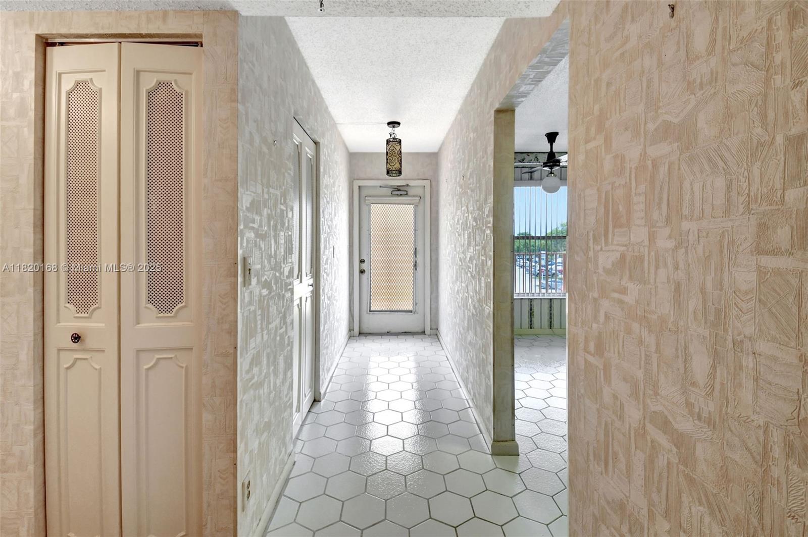 14575 Bonaire Blvd #308, Delray Beach, Florida image 12
