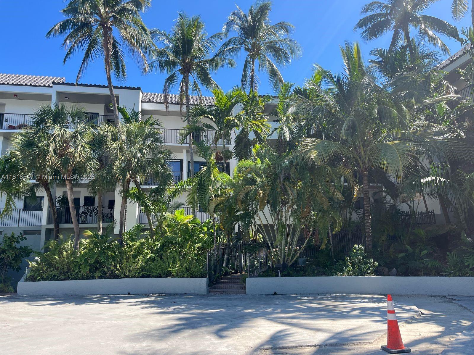 4000 168th St Unit 110 A, North Miami Beach, Florida 33160