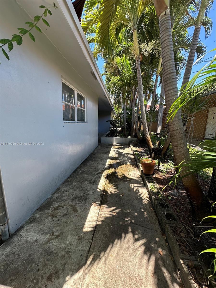 Property photo # 6