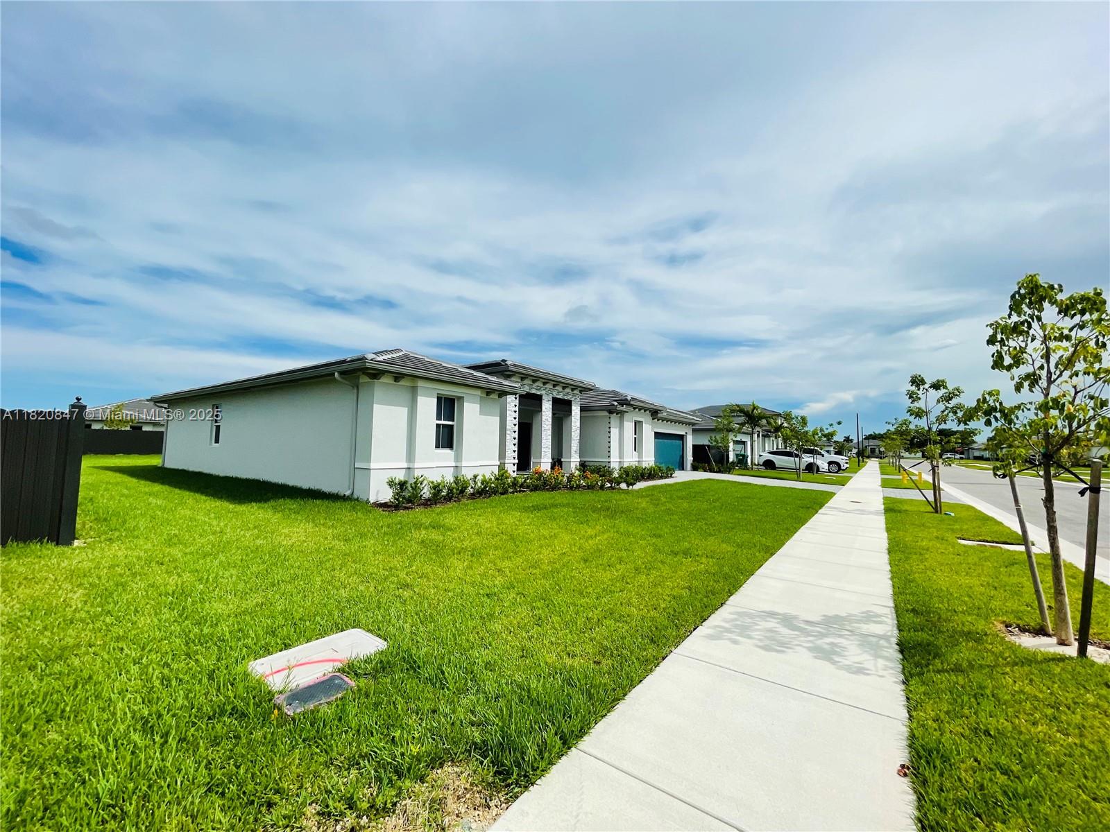 16932 SW 291st St, Homestead, Florida image 28