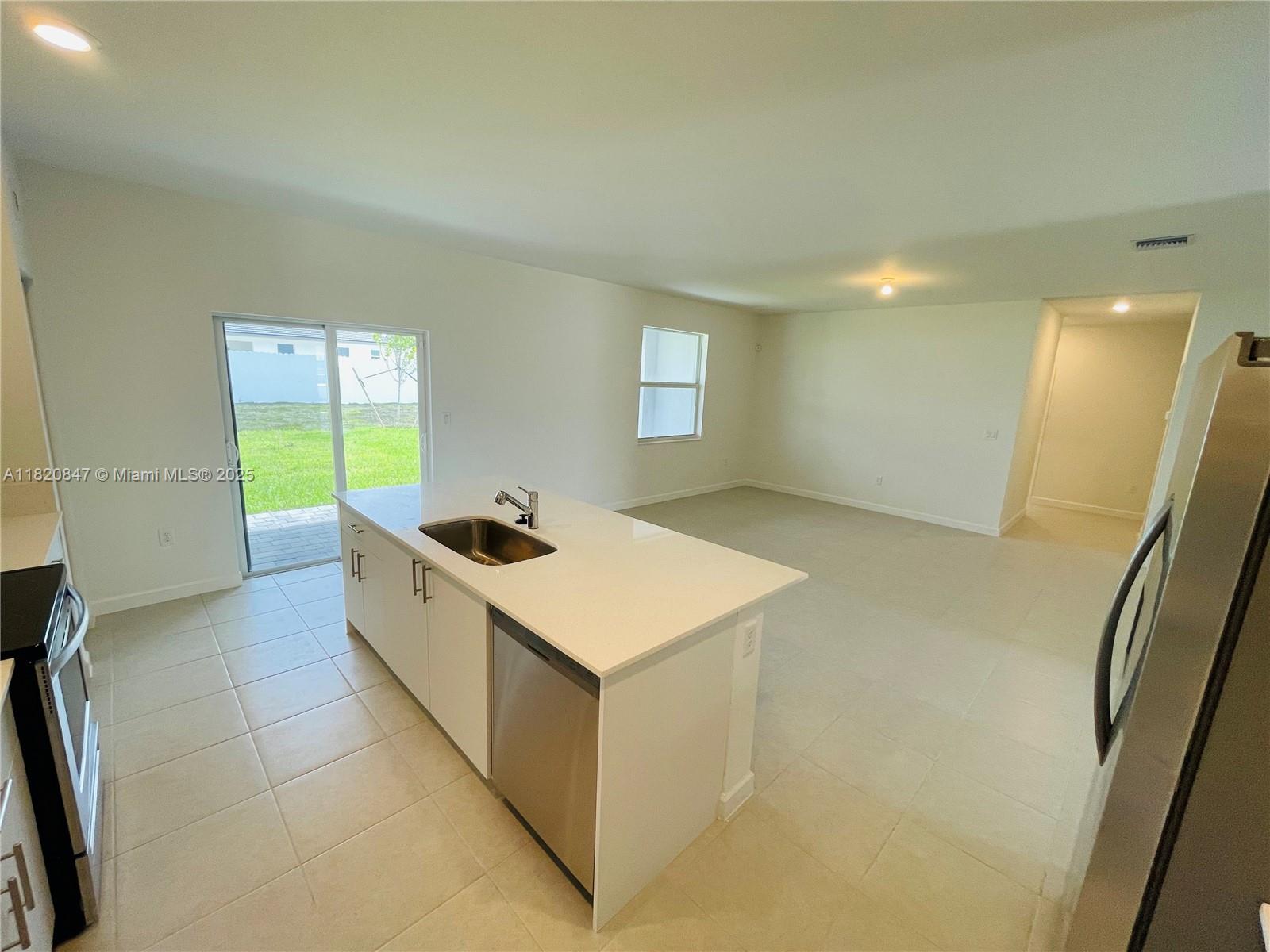 16932 SW 291st St, Homestead, Florida image 4