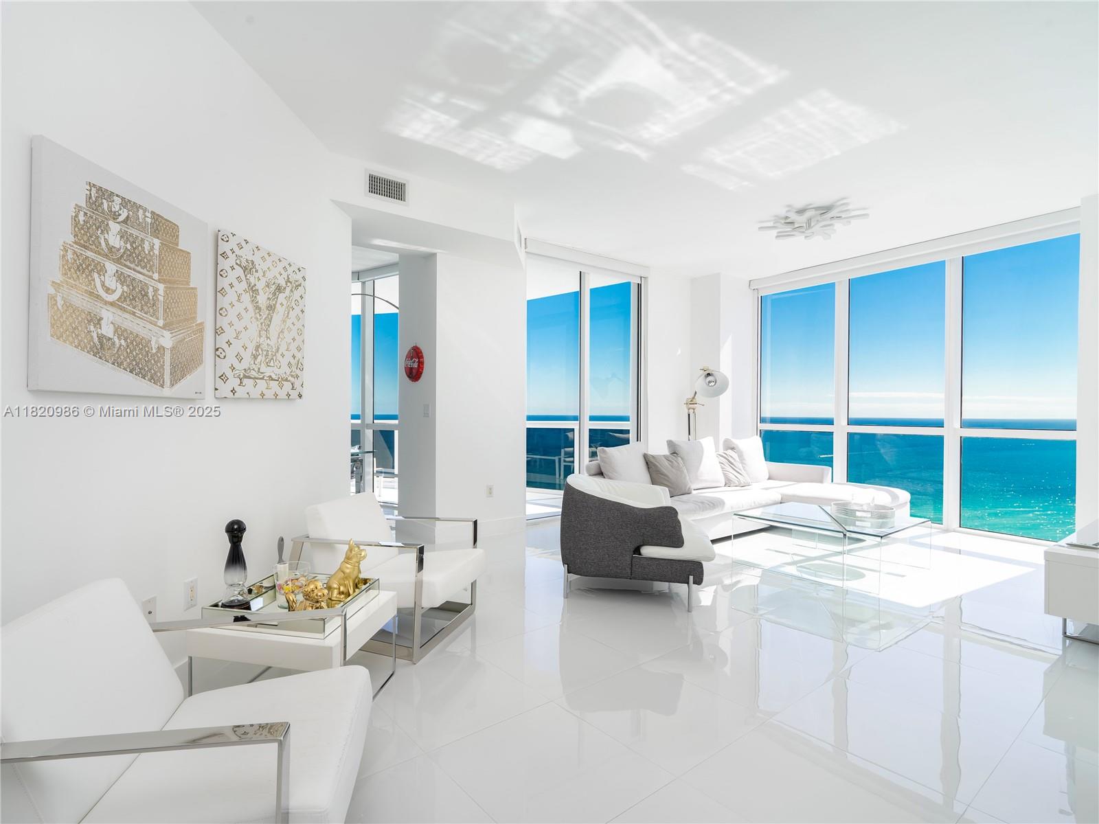 Apartamento para Alugar em Sunny Isles Beach, FL