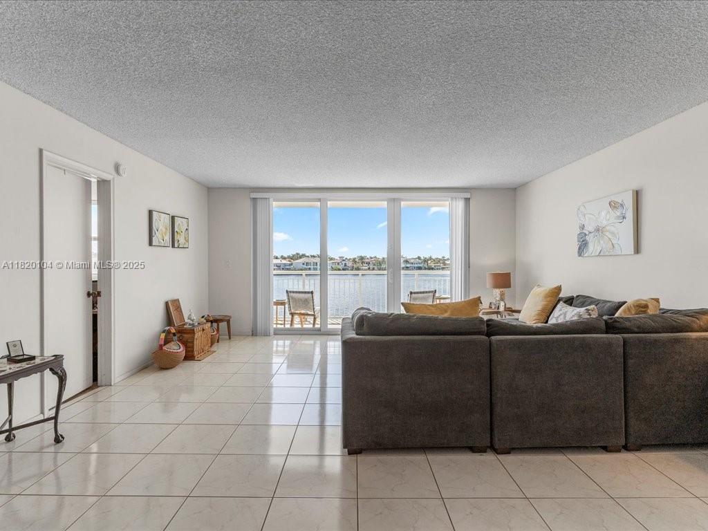 511 Bayshore Dr #309, Fort Lauderdale, Florida image 7