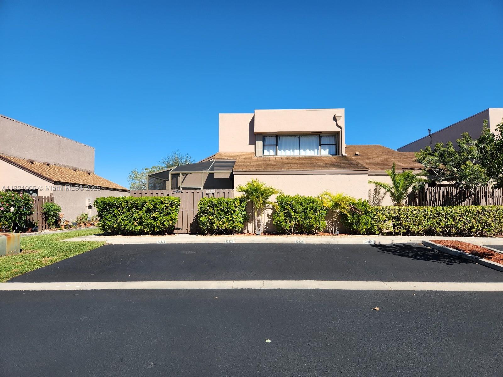 Property photo # 0