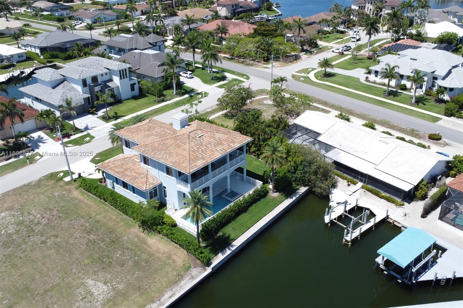1070 1070 Dana Ct, Marco Island, Florida image 39