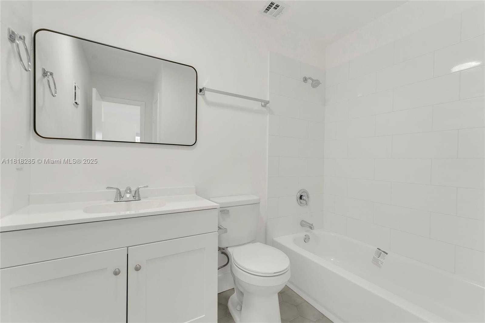 9550 W Heather Ln, Miramar, Florida image 16