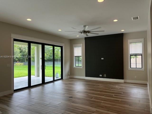 Property photo # 3
