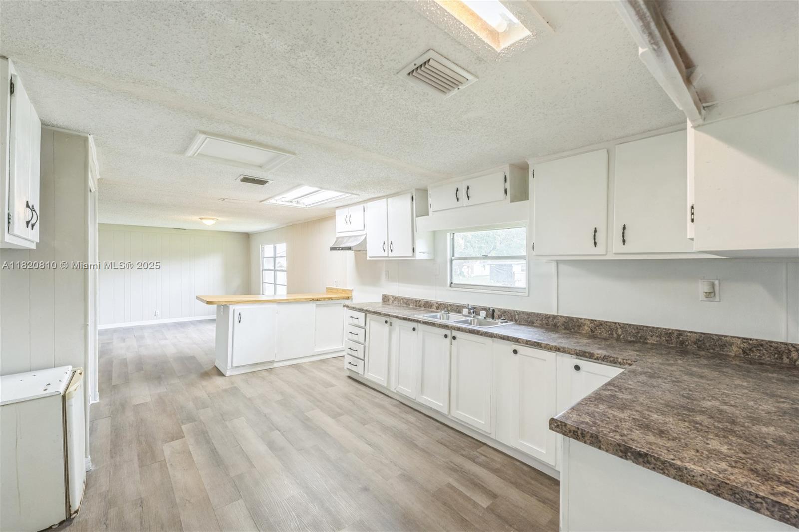 4010 S Ocean Dr #T3706, Hollywood, Florida image 9