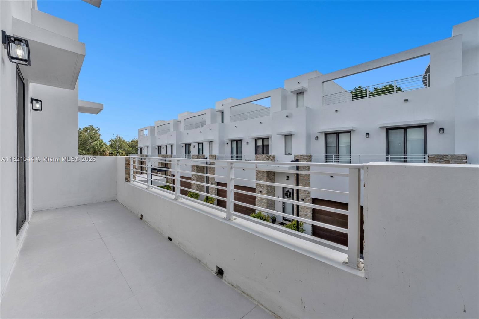 3318 Day Ave #6, Miami, Florida image 23