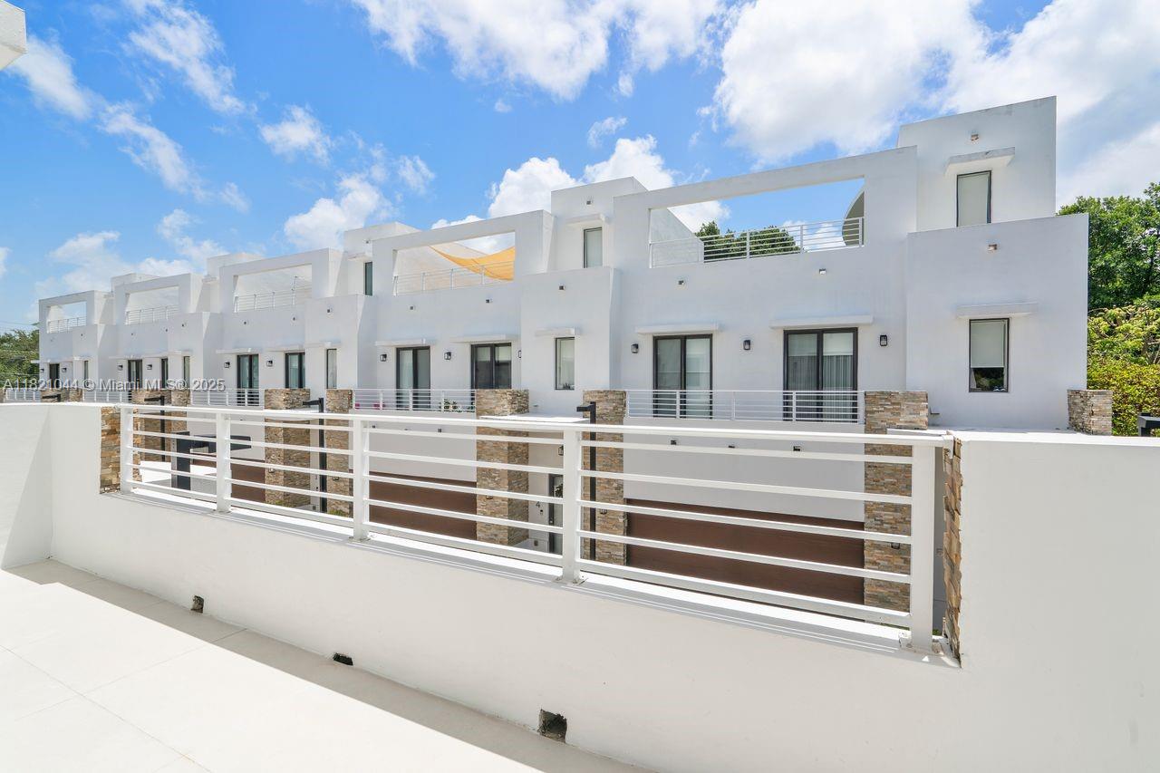 3318 Day Ave #6, Miami, Florida image 28