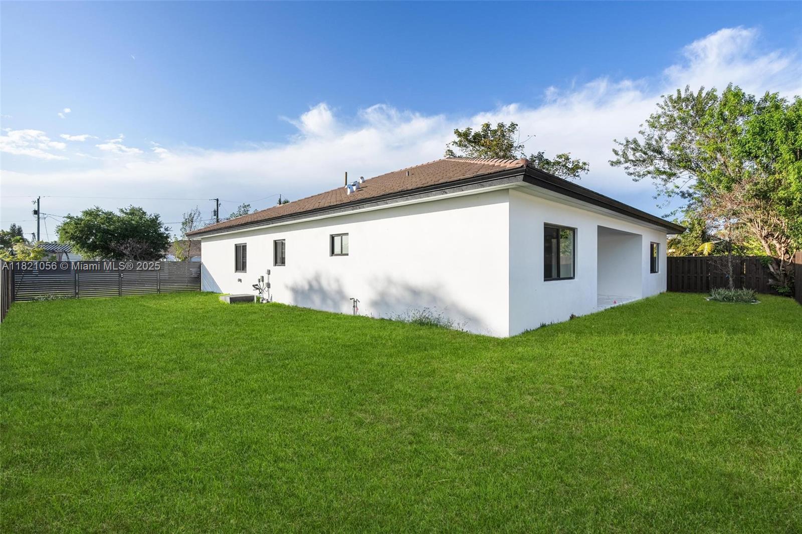 21235 Ingraham Ave Rd, Cutler Bay, Florida image 33