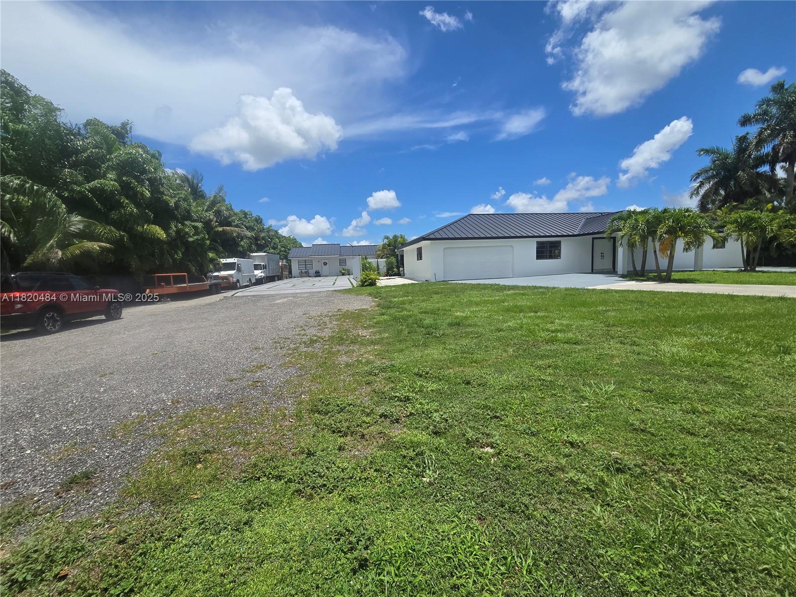 23421 SW 217th Ave, Homestead, Florida image 5