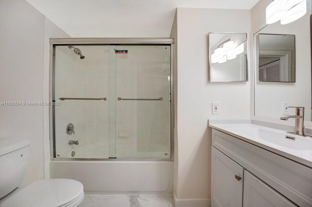 19555 E Country Club Dr #8307, Aventura, Florida image 10