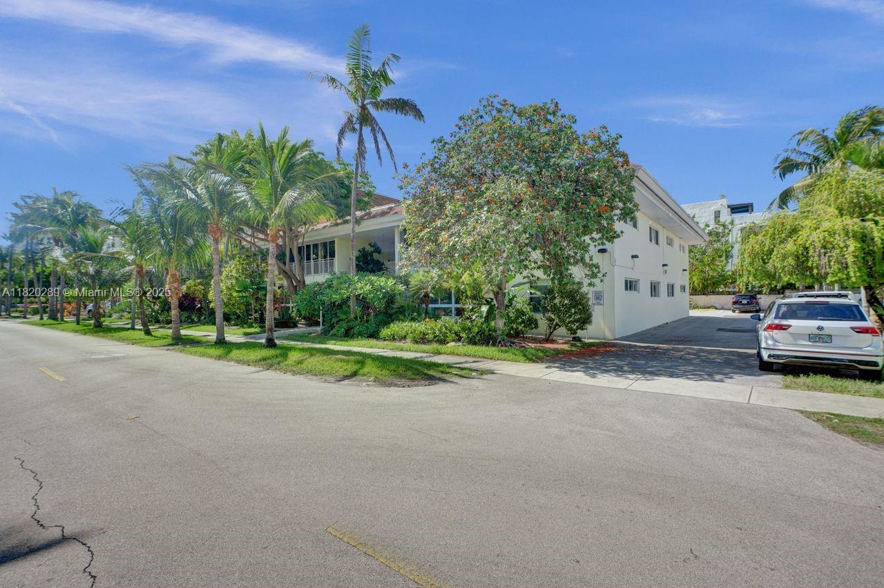 260 Sunrise Dr #E, Key Biscayne, Florida image 30
