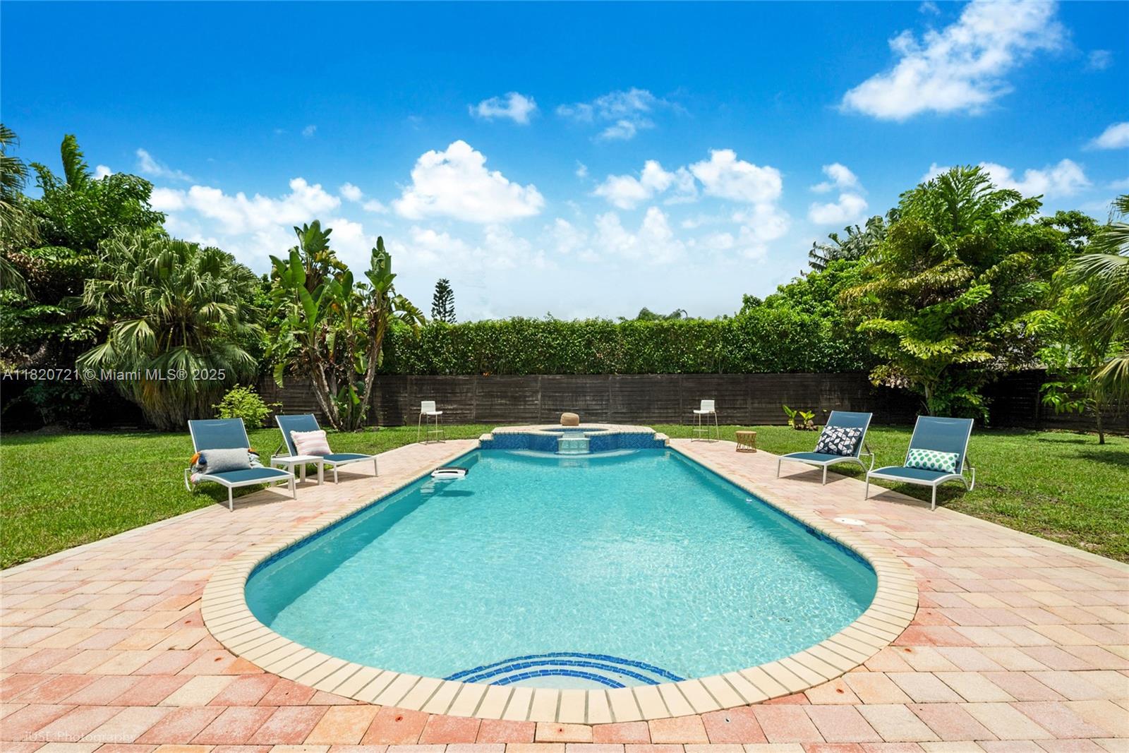 17050 SW 90th Ave, Palmetto Bay, Florida image 22