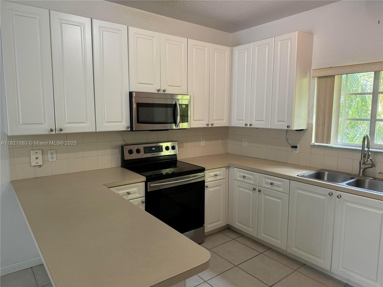 Property photo # 2