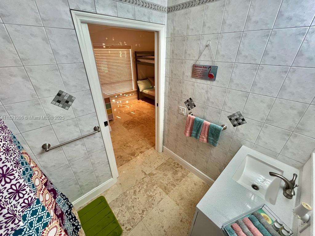 3338 Taft St, Hollywood, Florida image 19