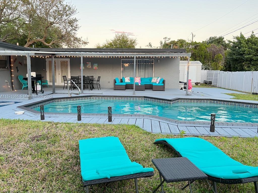 3338 Taft St, Hollywood, Florida image 31