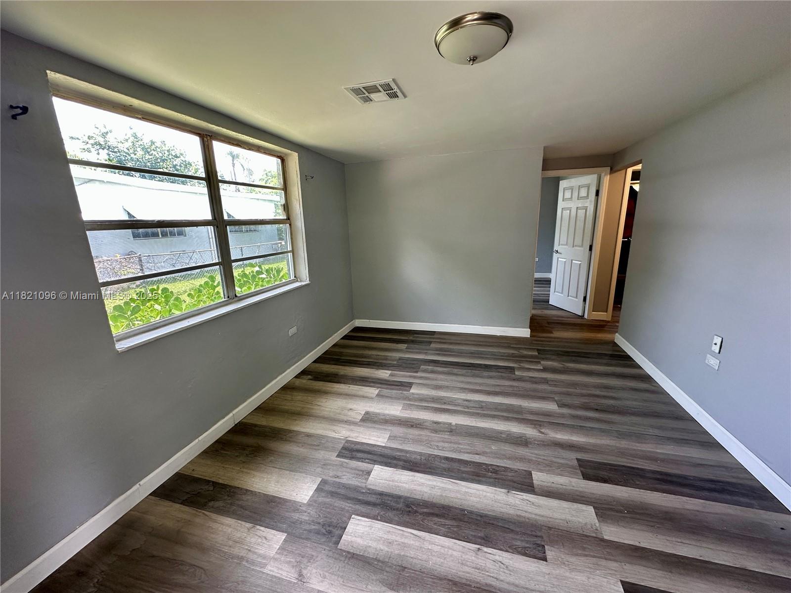 440 NW 134th St, North Miami, Florida image 10