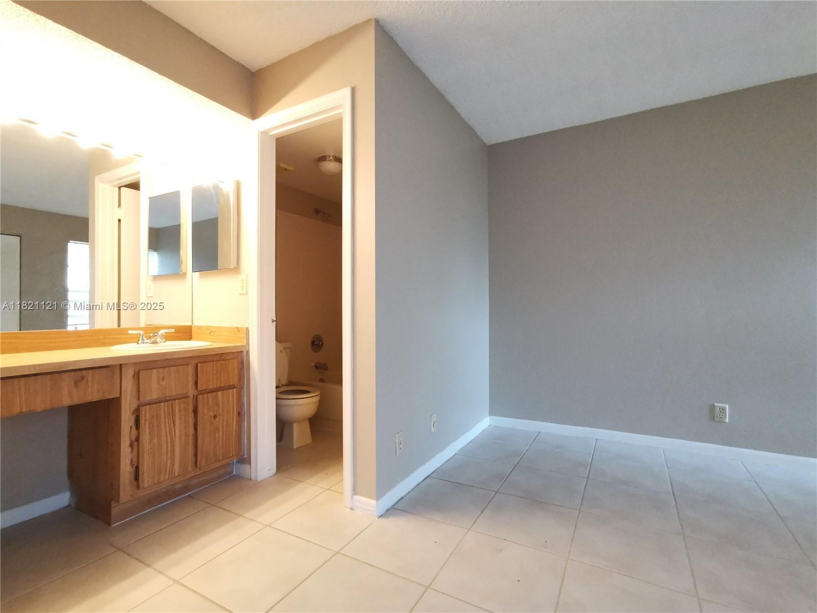 Property photo # 6