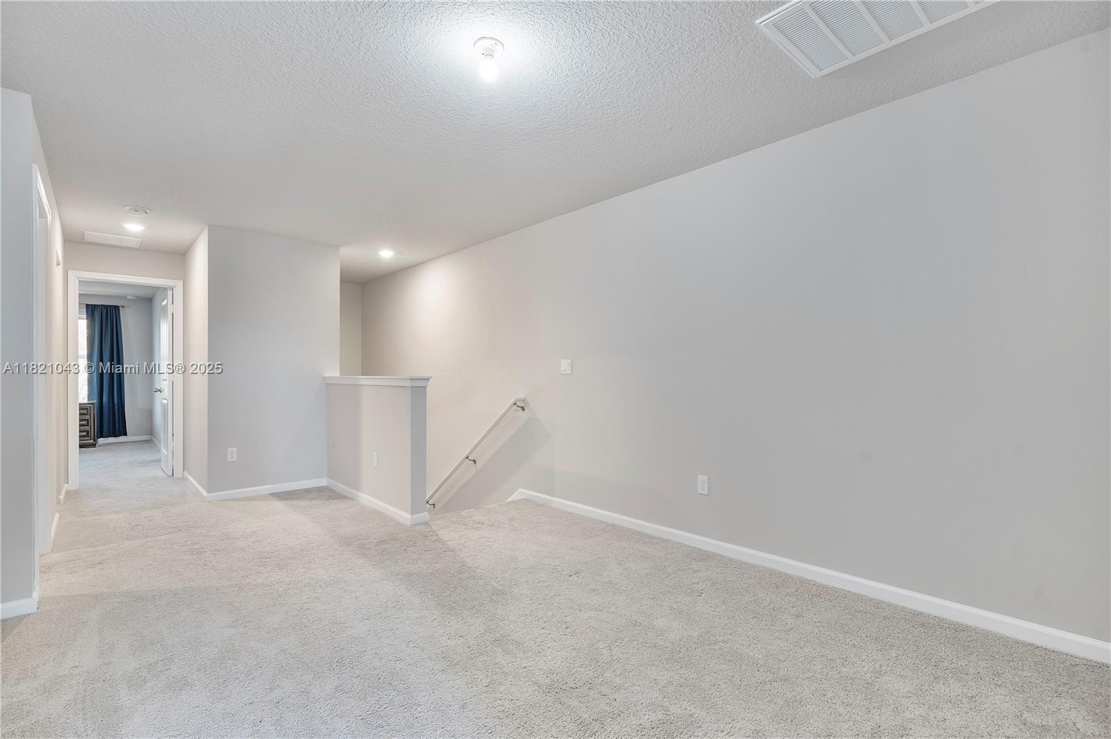 5720 Mentmore Dr, Mangonia Park, Florida image 23