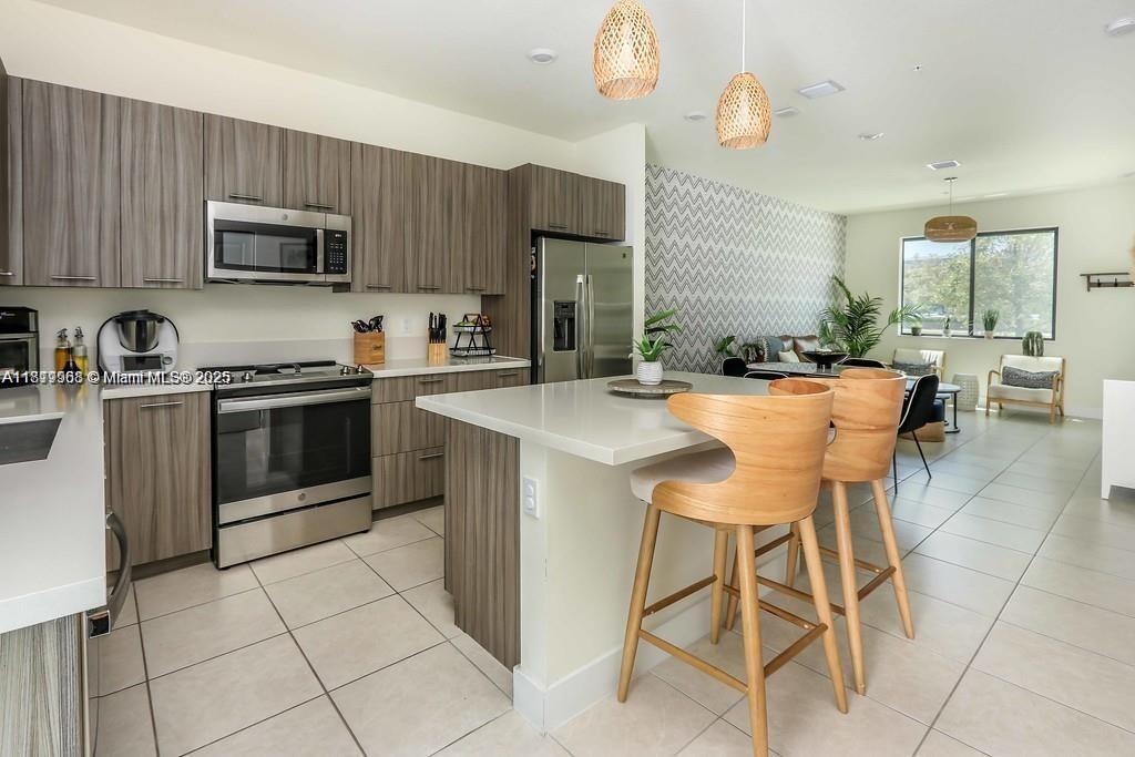 8363 NW 41st St #A-109, Doral, Florida image 8