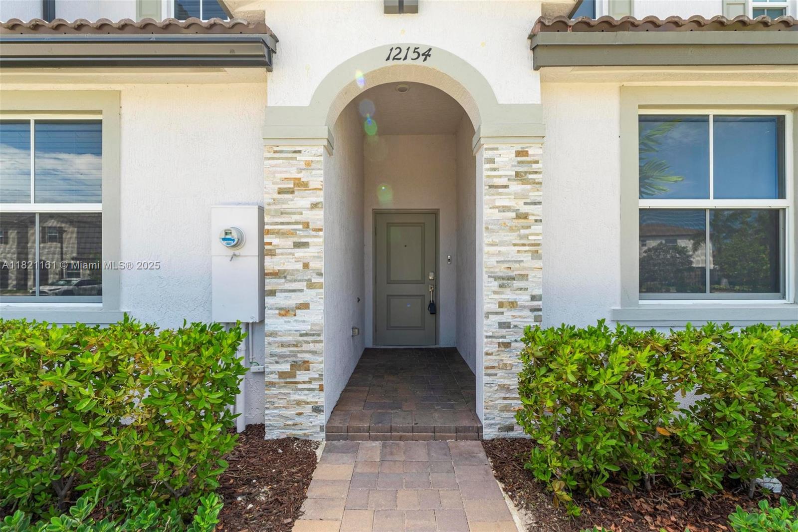 Property photo # 9