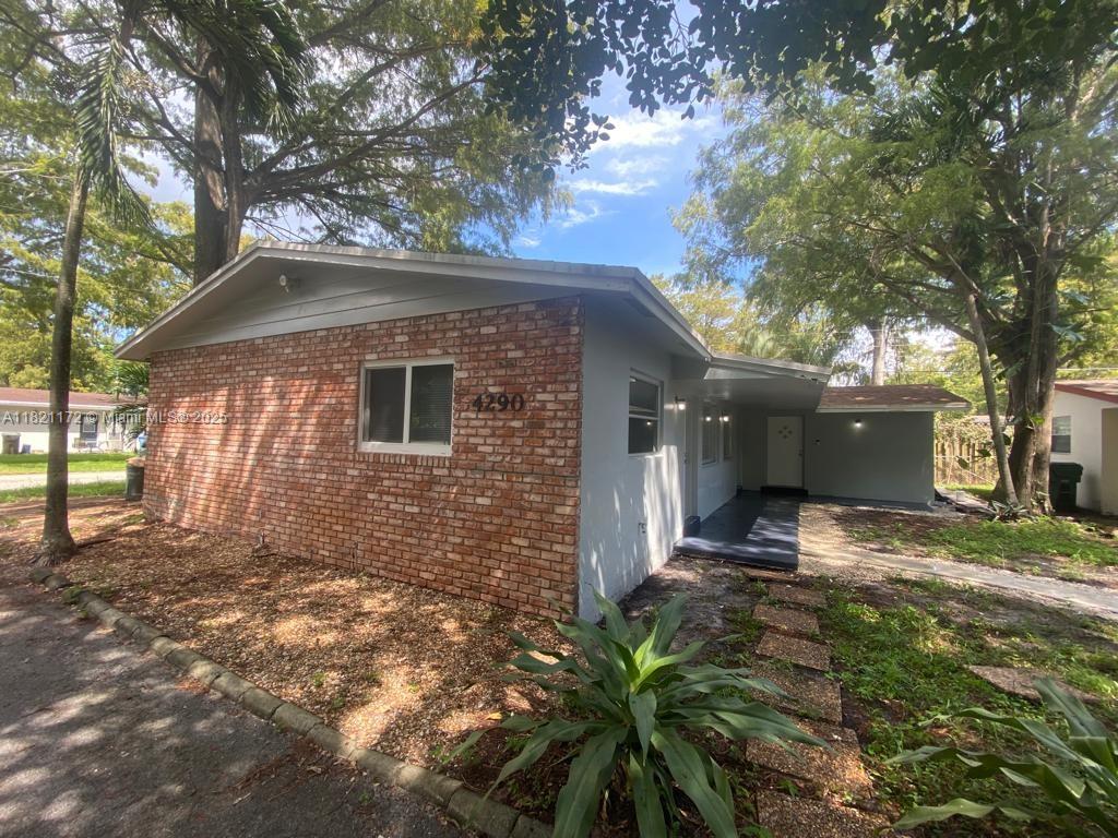 4290 NW 21st Ave, Oakland Park, Florida image 5