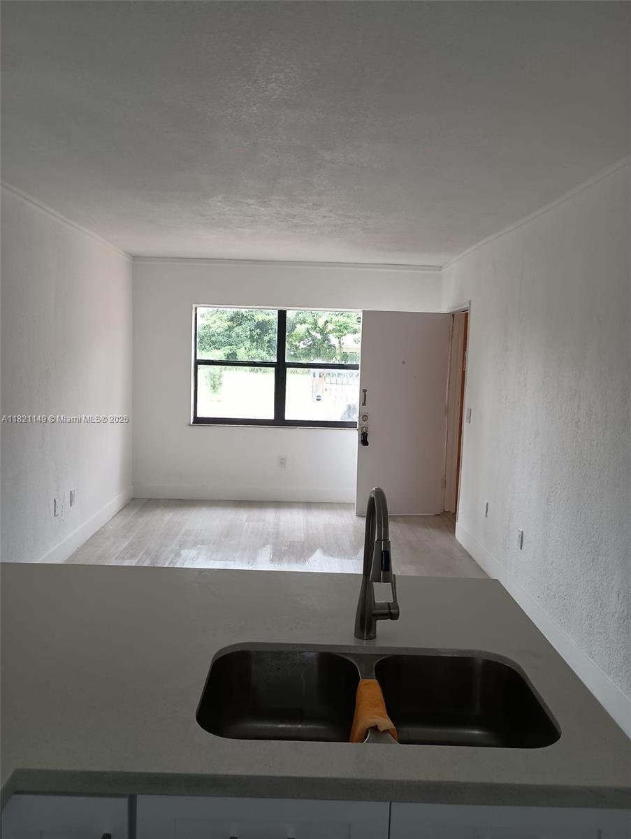 6170 SW 62nd Ter #4, South Miami, Florida image 7