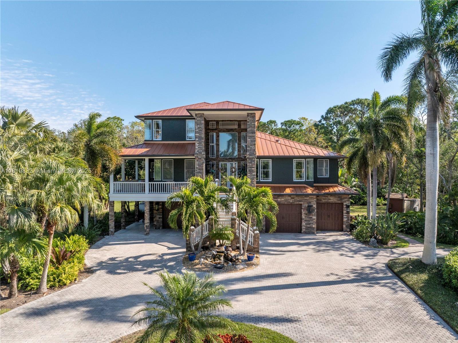 8755 Commodore Dr, Seminole, Florida image 1