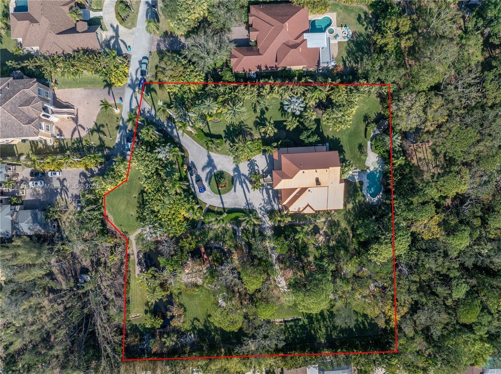 8755 Commodore Dr, Seminole, Florida image 3