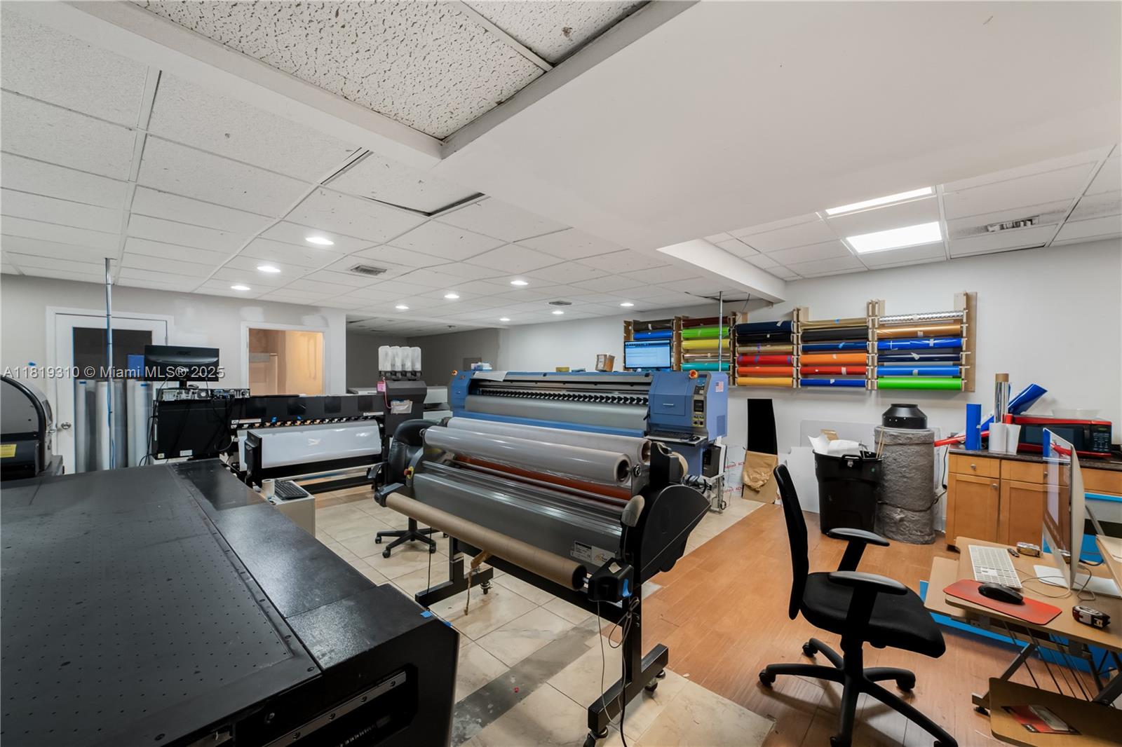 6772 W Flagler St, Miami, Florida image 23