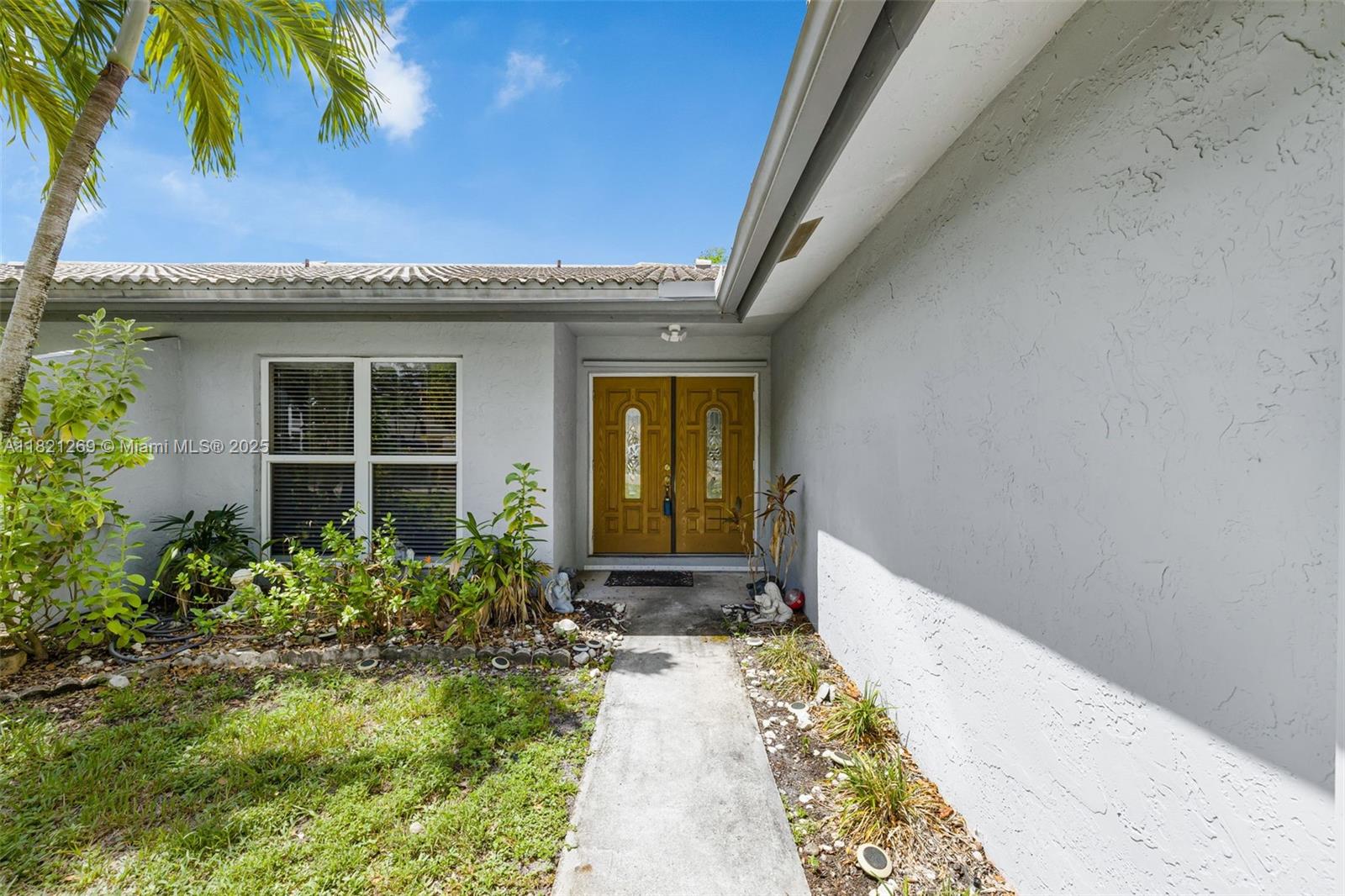 10650 NW 45th St, Coral Springs, Florida image 2