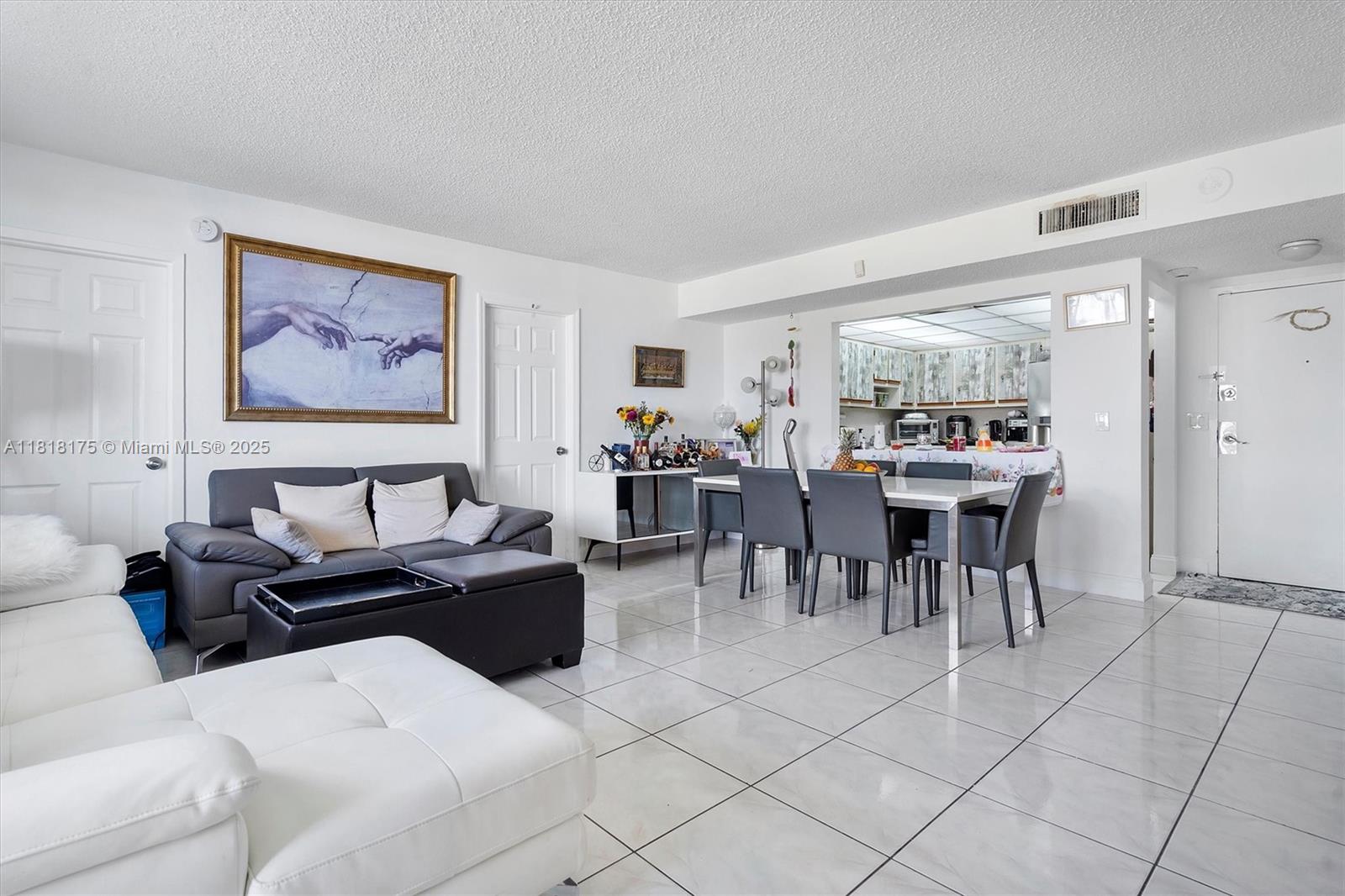 13499 Biscayne Blvd #406, North Miami, Florida image 4