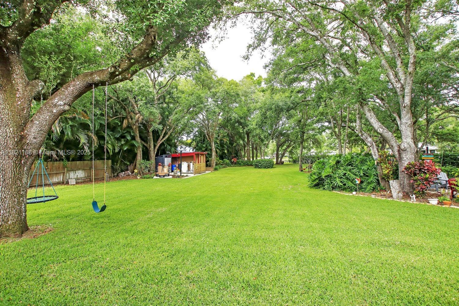 4691 Long Lake Drive, Fort Myers, Florida image 21