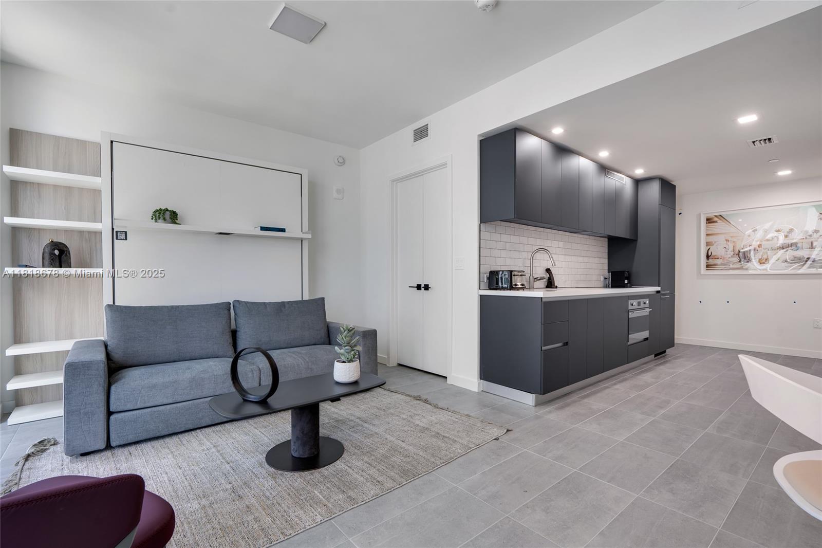 Property photo # 3