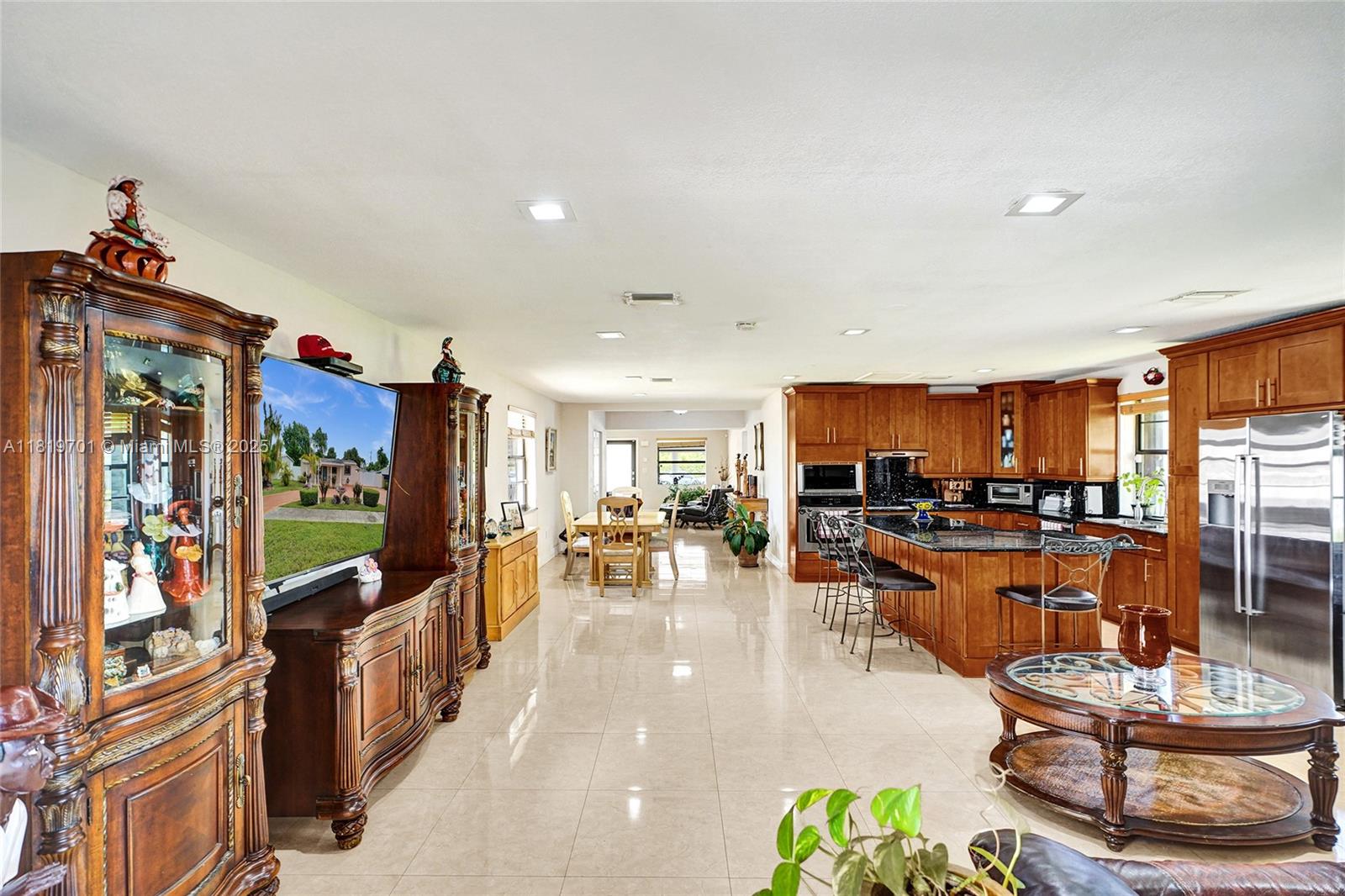3374 Day Ave #A, Miami, Florida image 19