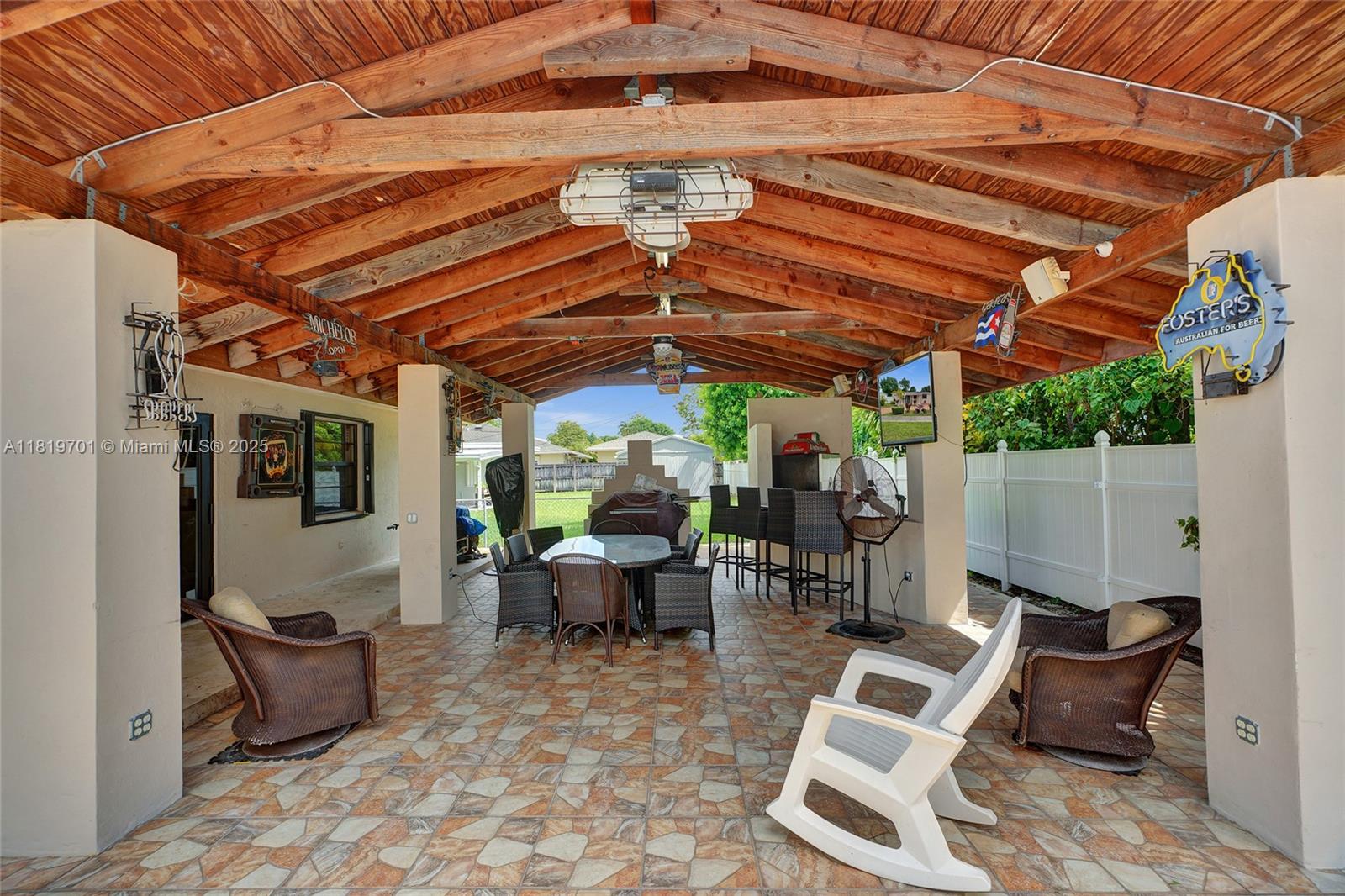 3374 Day Ave #A, Miami, Florida image 36