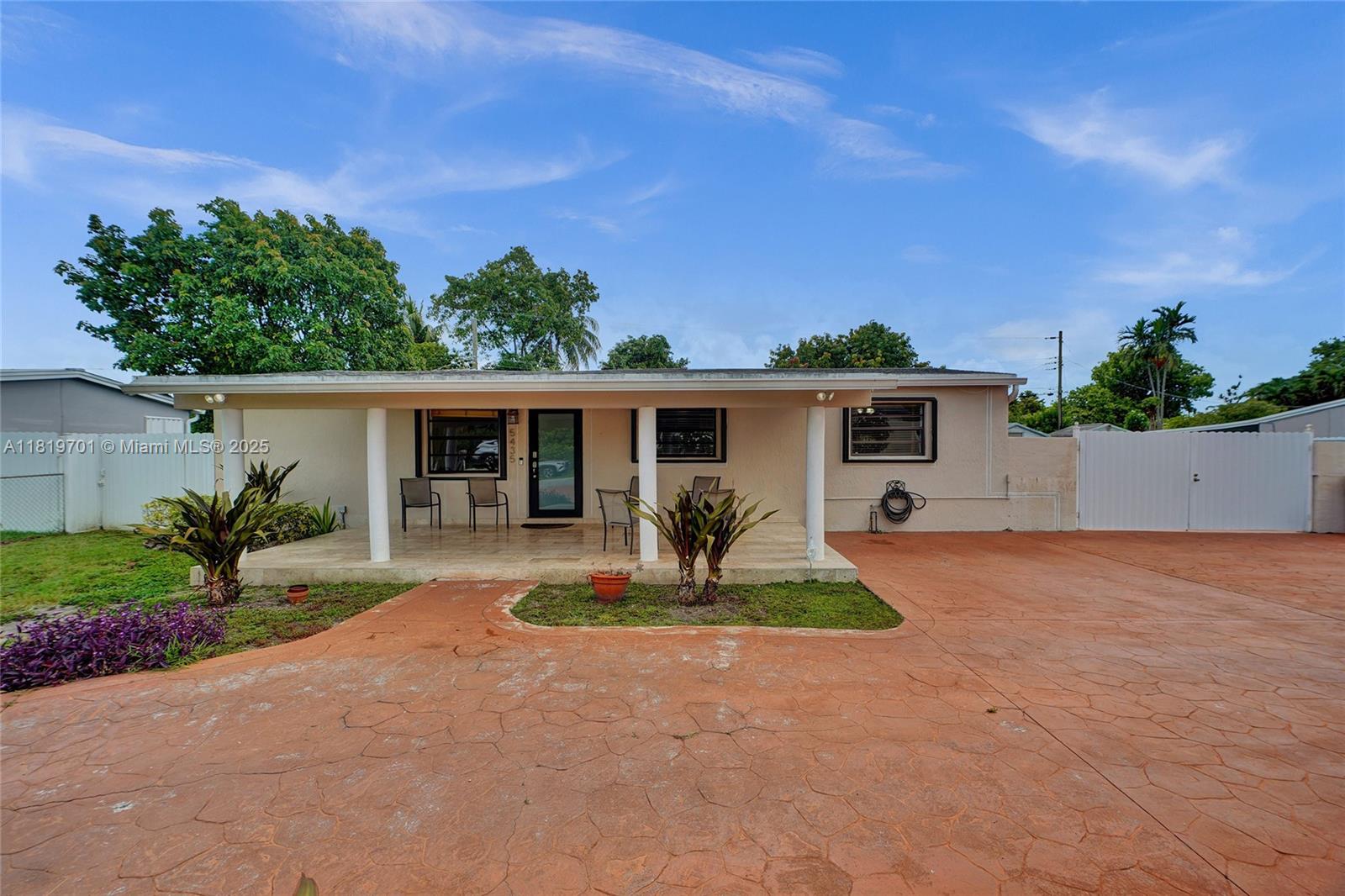 3374 Day Ave #A, Miami, Florida image 6