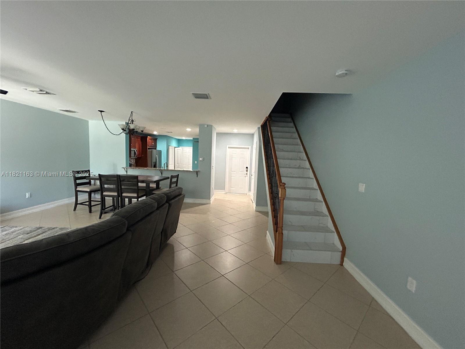 2837 Hidden Harbour Ct, Dania Beach, Florida image 13