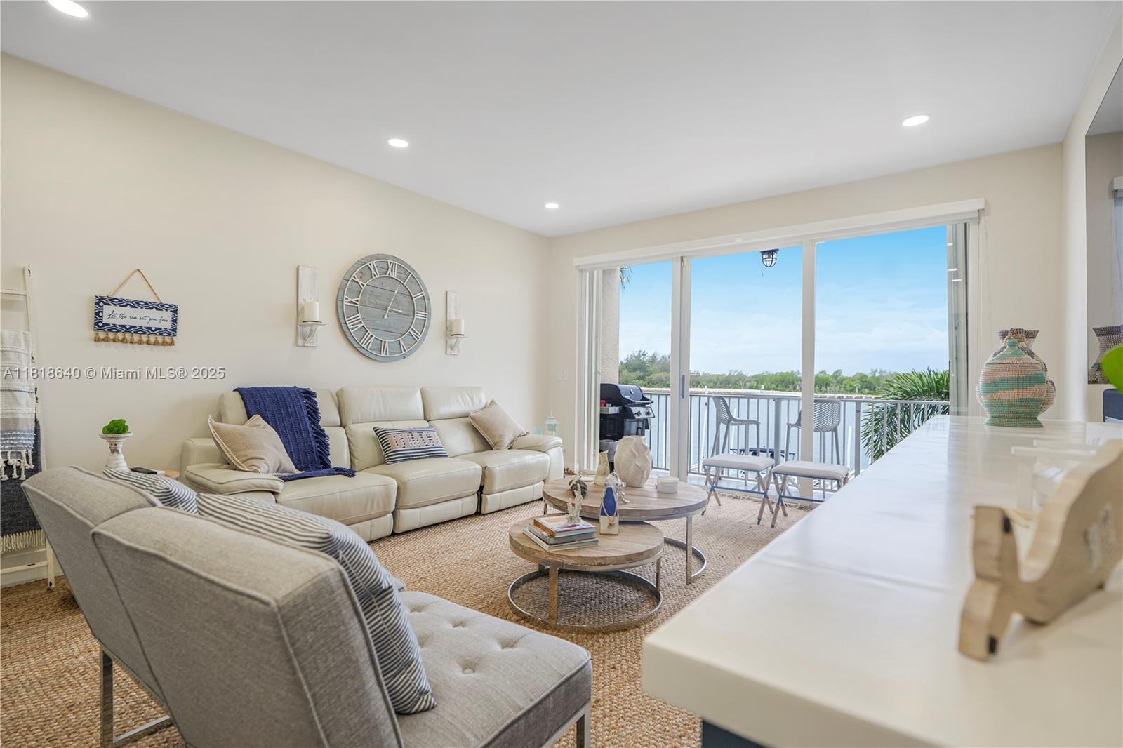 4034 N Ocean Dr, Hollywood, Florida image 12