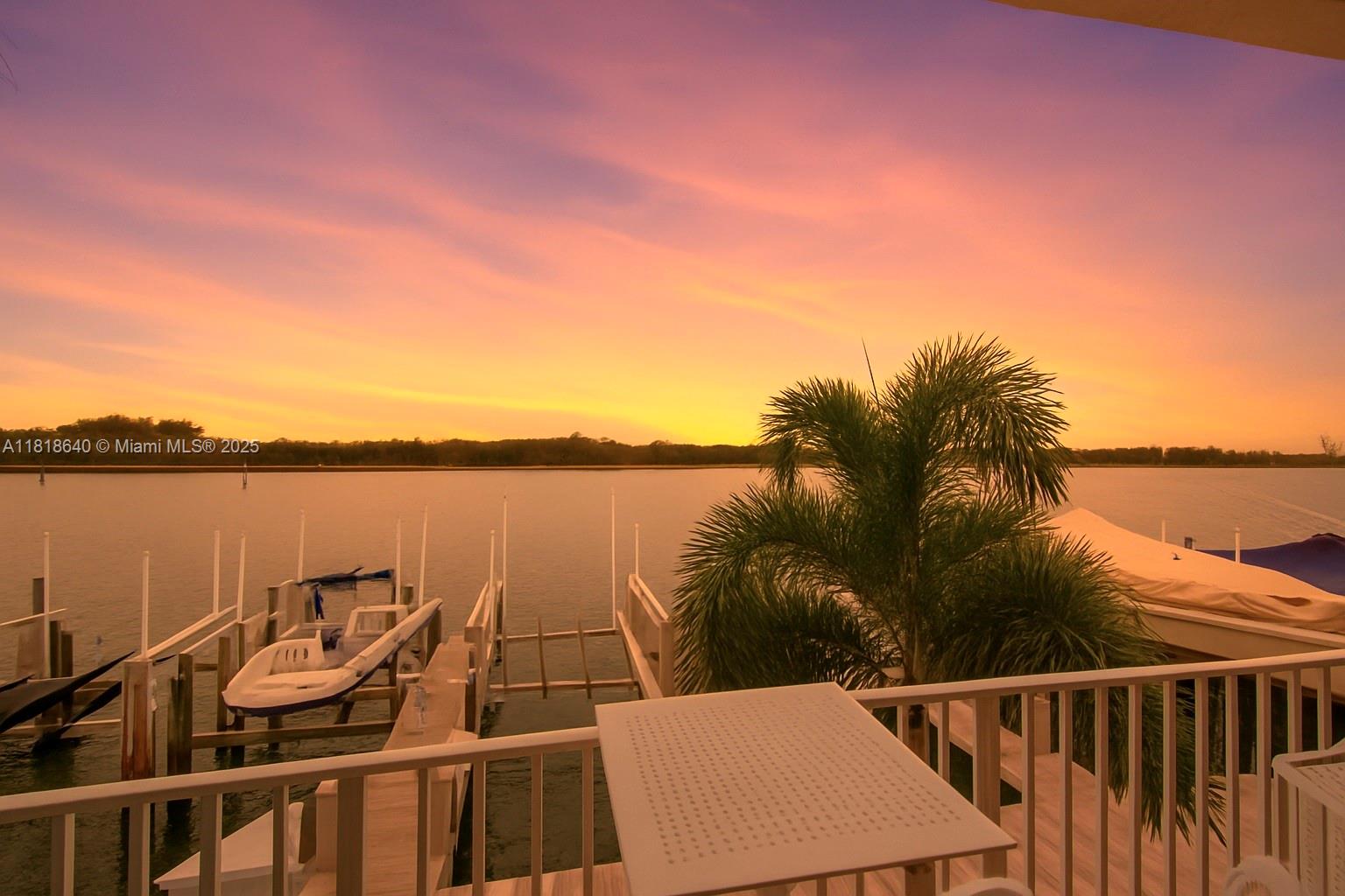 4034 N Ocean Dr, Hollywood, Florida image 5