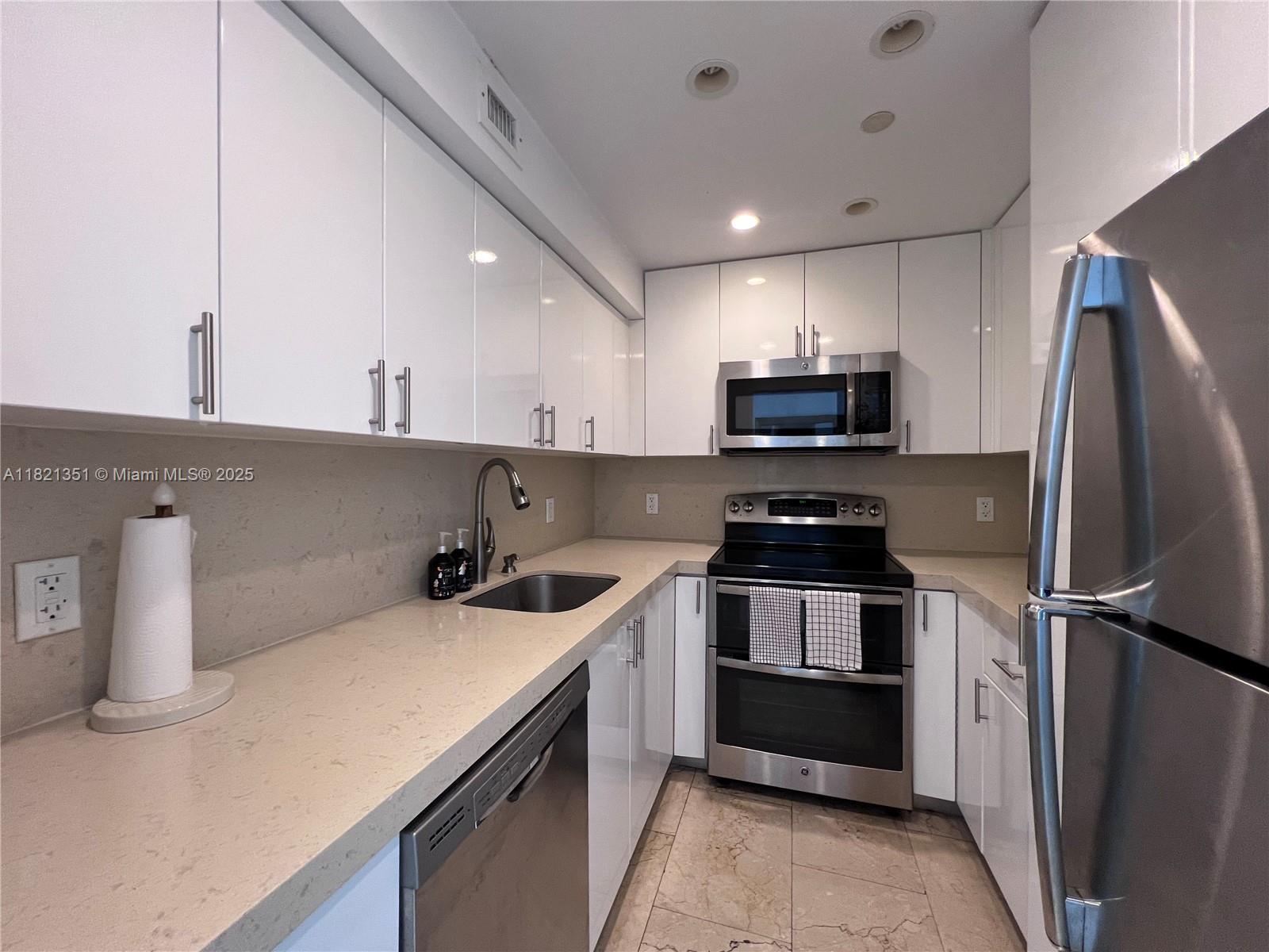 Property photo # 8