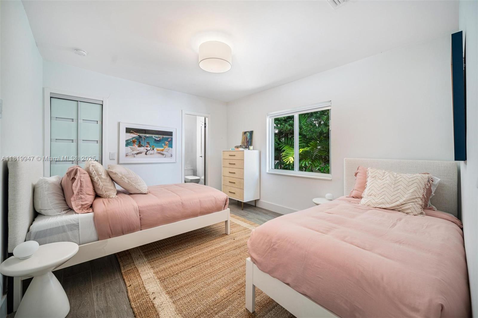 7755 Noremac Ave, Miami Beach, Florida image 14