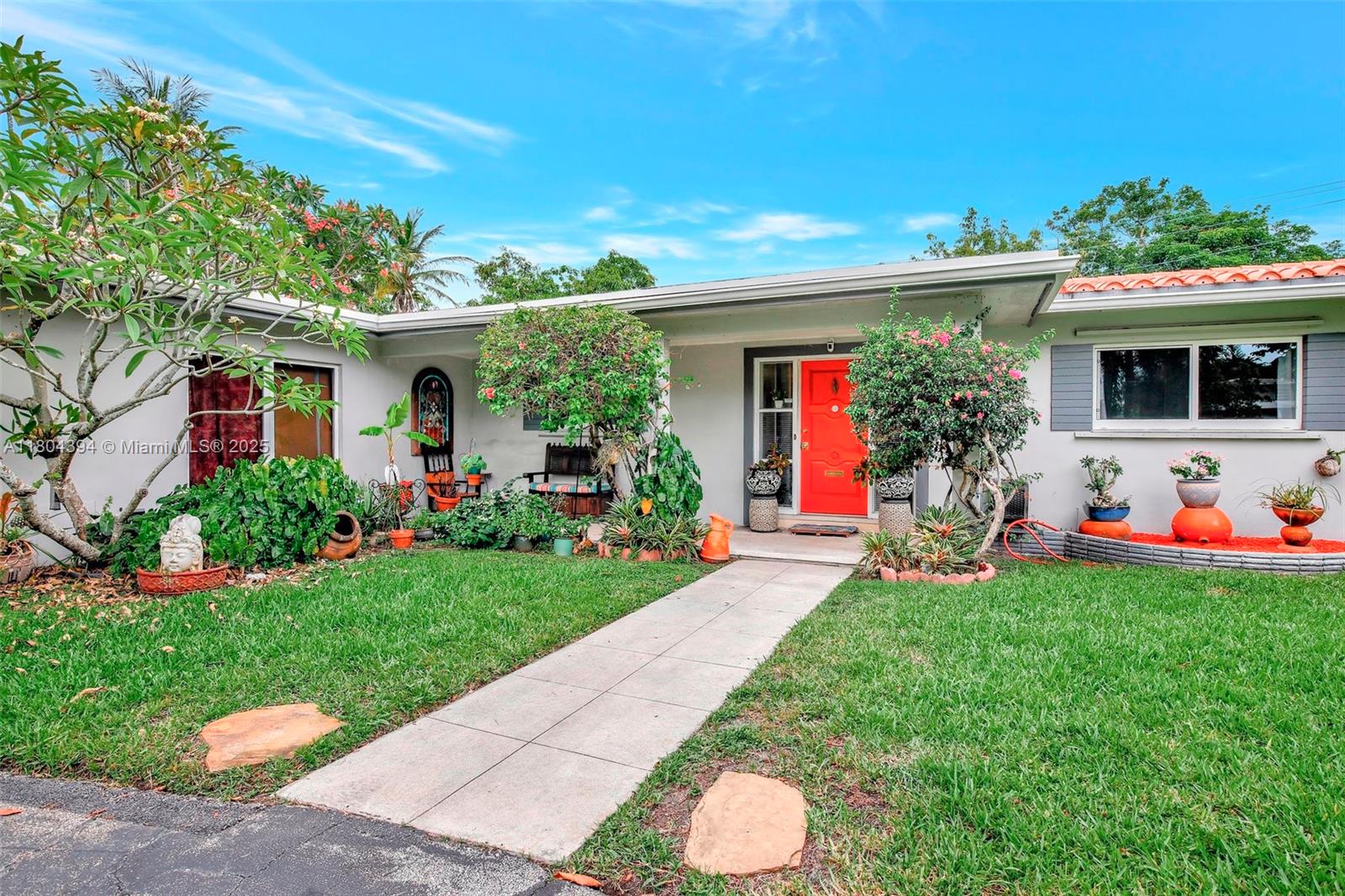 6285 Pine Ter, Plantation, Florida image 5